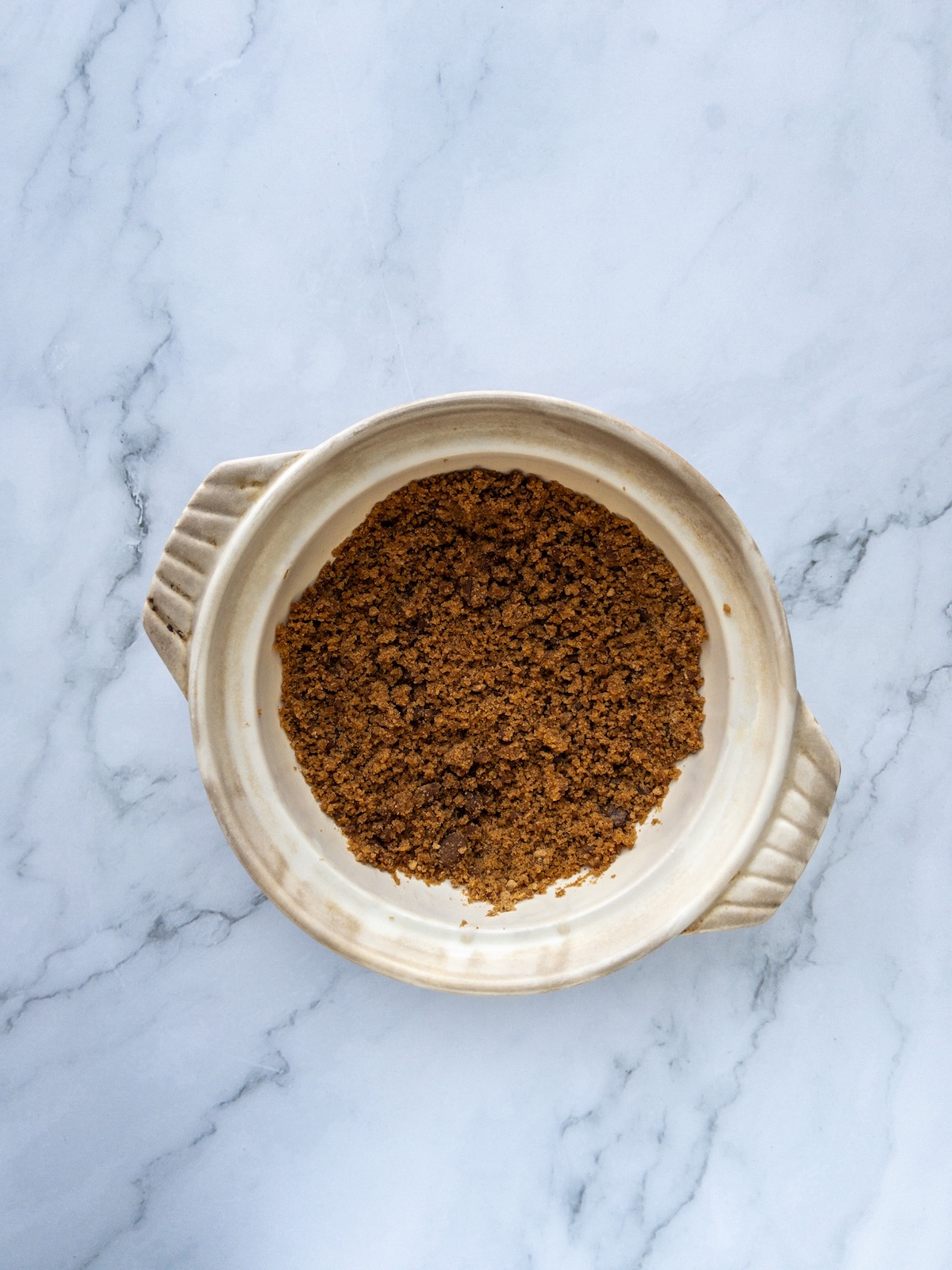 Sugar and Oil mixed in a bowl